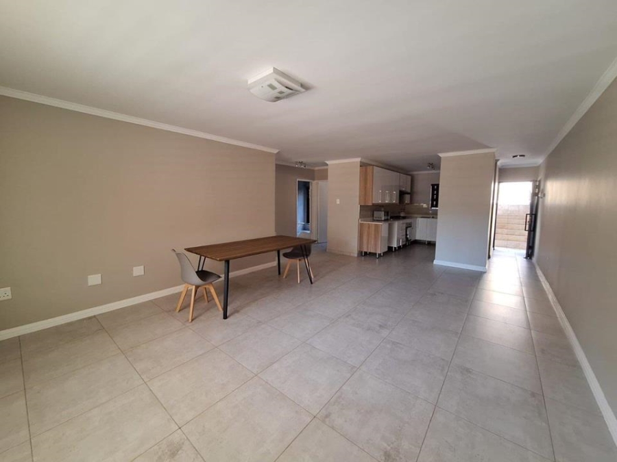 2 Bedroom Property for Sale in Heuwelsig Northern Cape